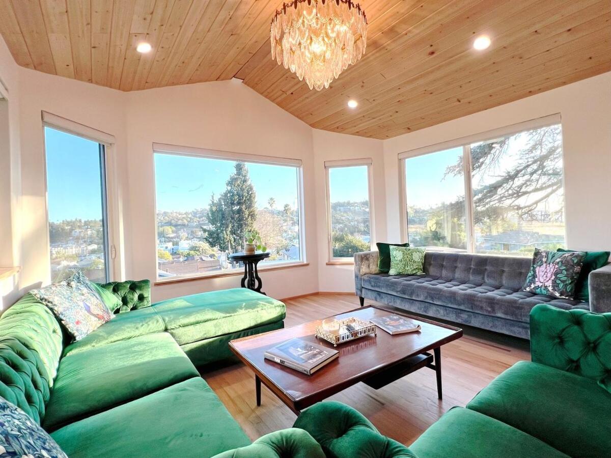 The Perch- Hilltop Bungalow, Eagle Rock-near Dtla Holiday home Los Angeles