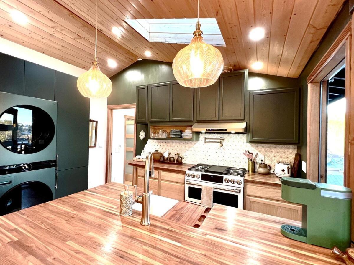 The Perch- Hilltop Bungalow, Eagle Rock-near Dtla Holiday home *